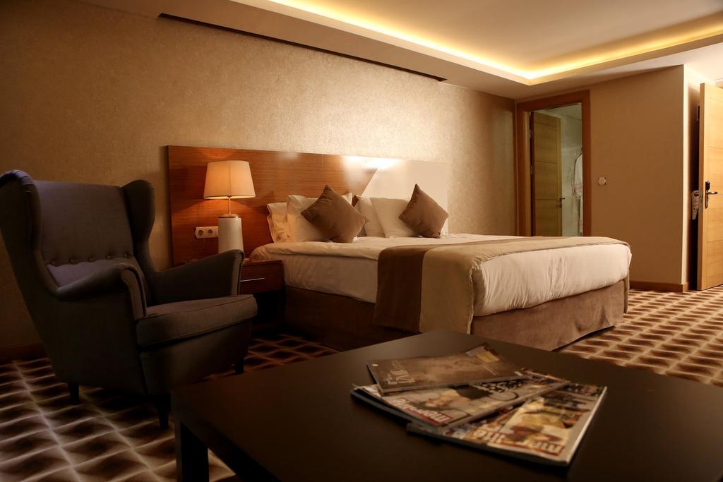 Way Hotel Измир Номер фото