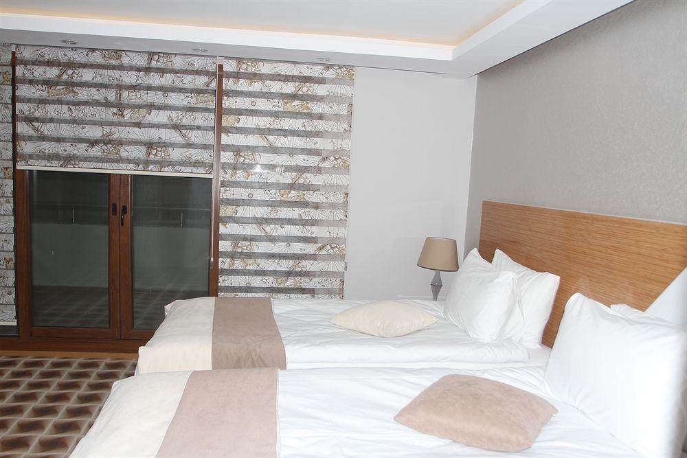 Way Hotel Измир Экстерьер фото