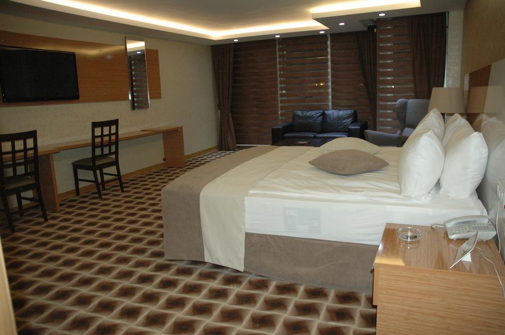 Way Hotel Измир Номер фото