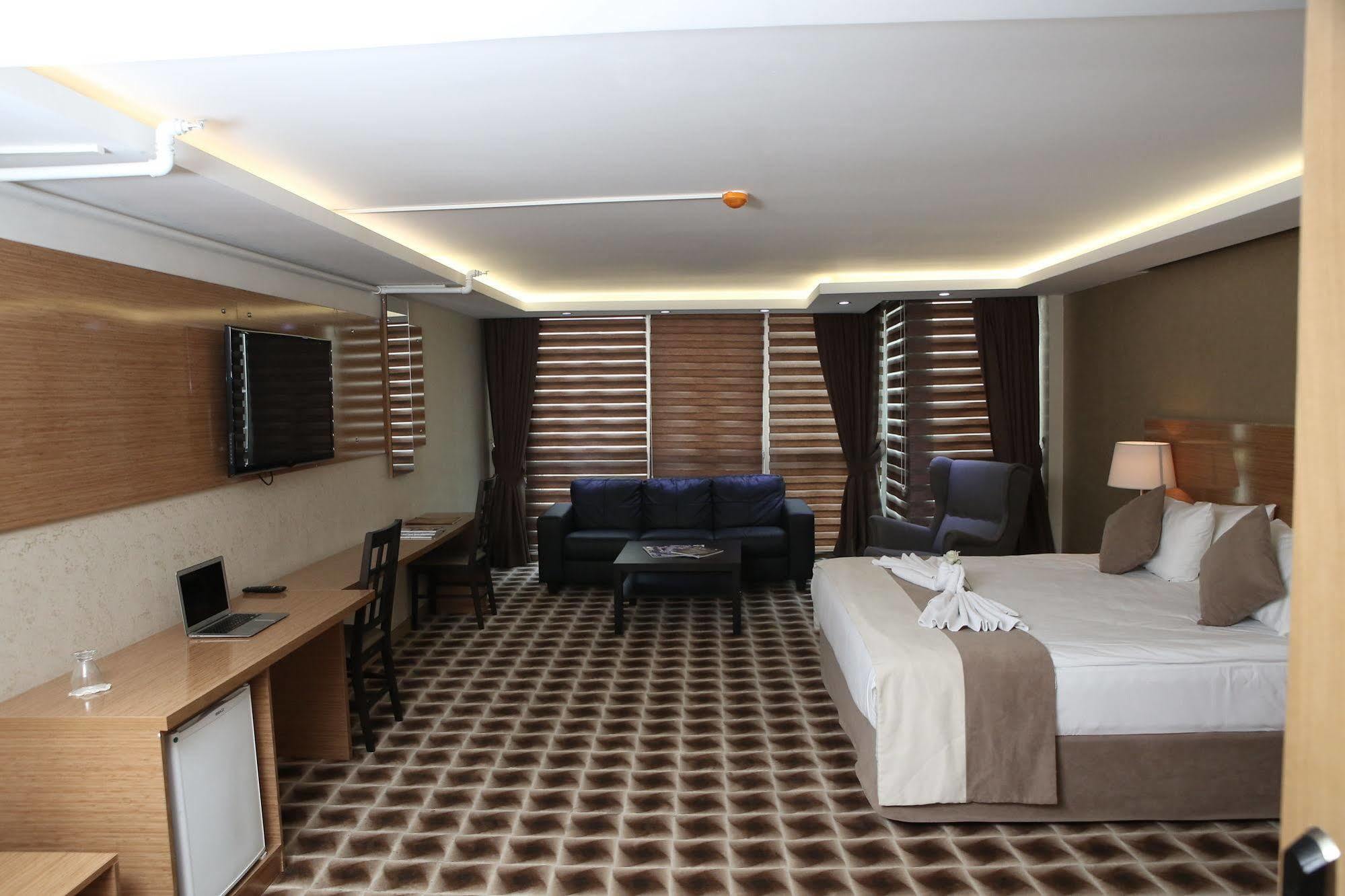 Way Hotel Измир Экстерьер фото